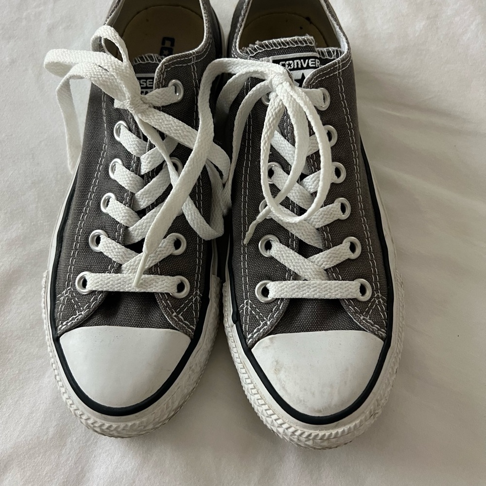CONVERSE low top